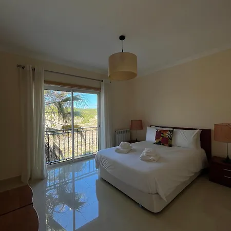 Sea Breeze Escape Apartamento Praia del Rei